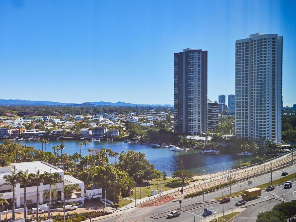 Serain Residences On Surfers โกลด์โคสต์ ภายนอก รูปภาพ