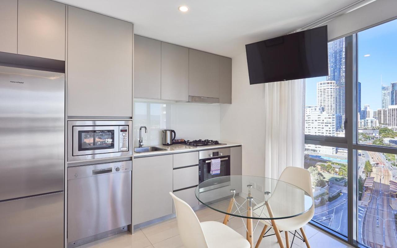 Serain Residences On Surfers โกลด์โคสต์ ภายนอก รูปภาพ